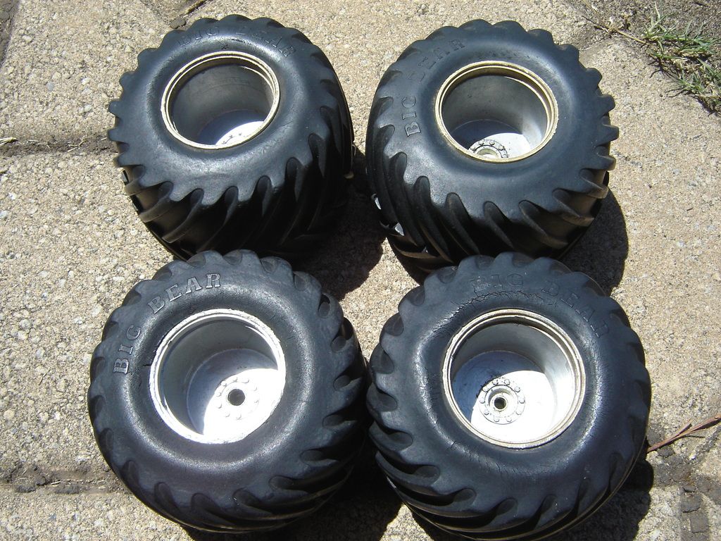 MARUI BIG BEAR TIRES Marui